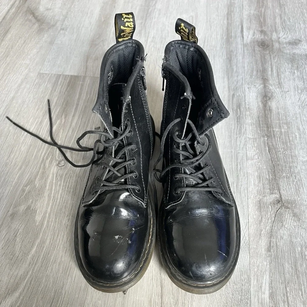 Dr Martens 1460 J Patent Leather Boots Youth Size 5 Black Lace Up Combat